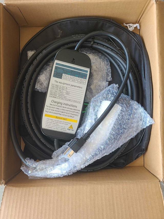 AplysiaTech EV Charger - photo 2