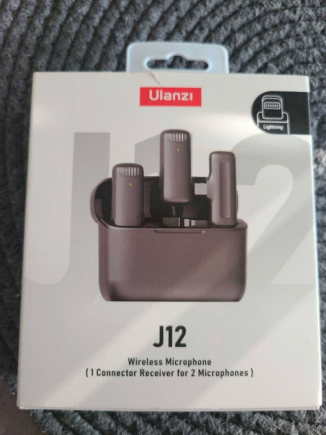 Ulanzi J12 Wireless Microphone