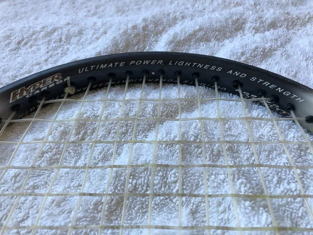Wilson Hyper Carbon Tennis Racquet image indicator(3)