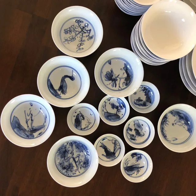 12 pieces Chinese tableware thumbnail