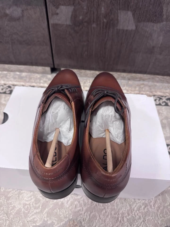 ALDO Men's Brown Leather Oxford Dress Shoes - Size 9 - photo 5