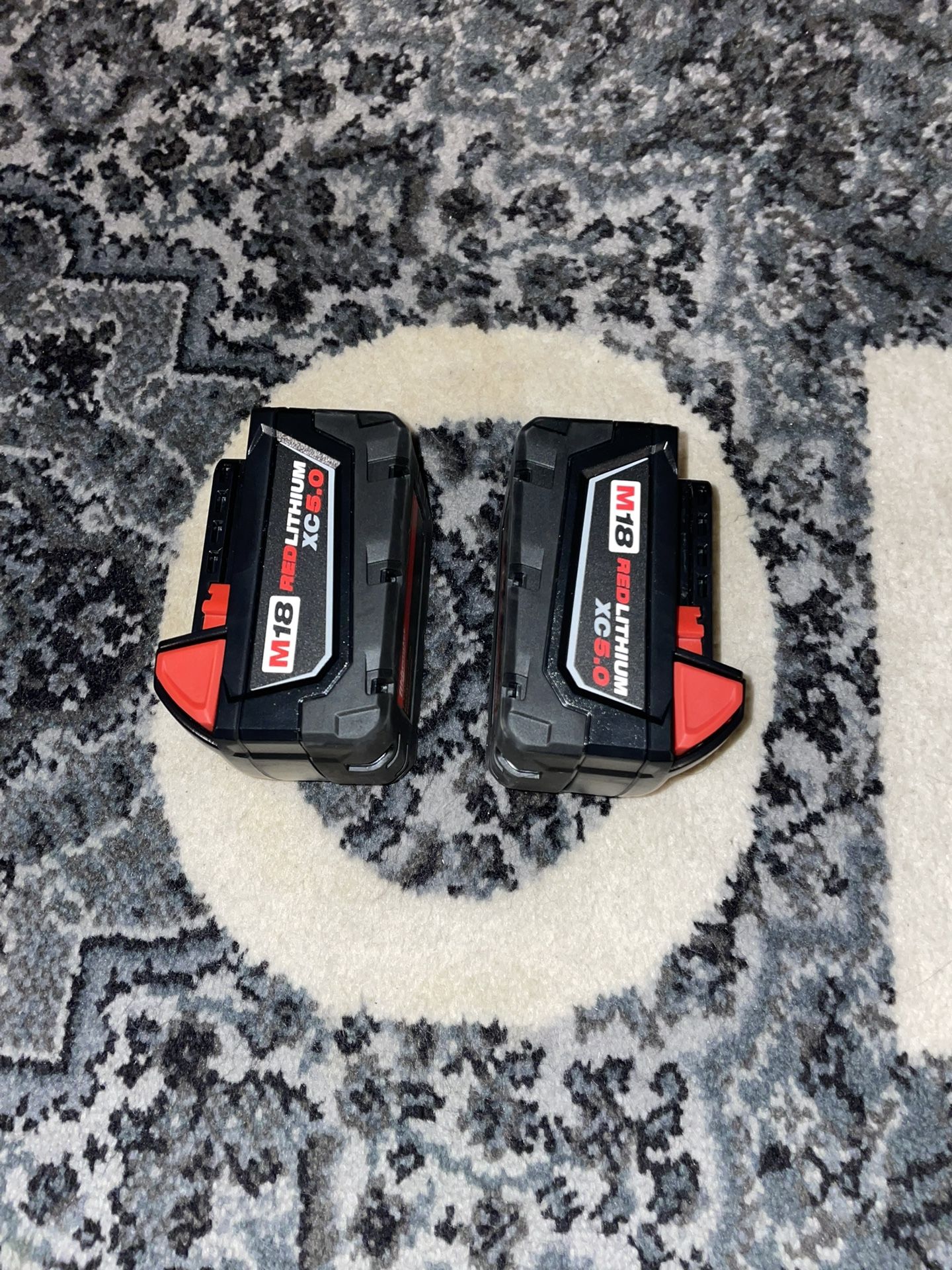 Milwaukee M18 (5 Ah) Batteries - photo 2