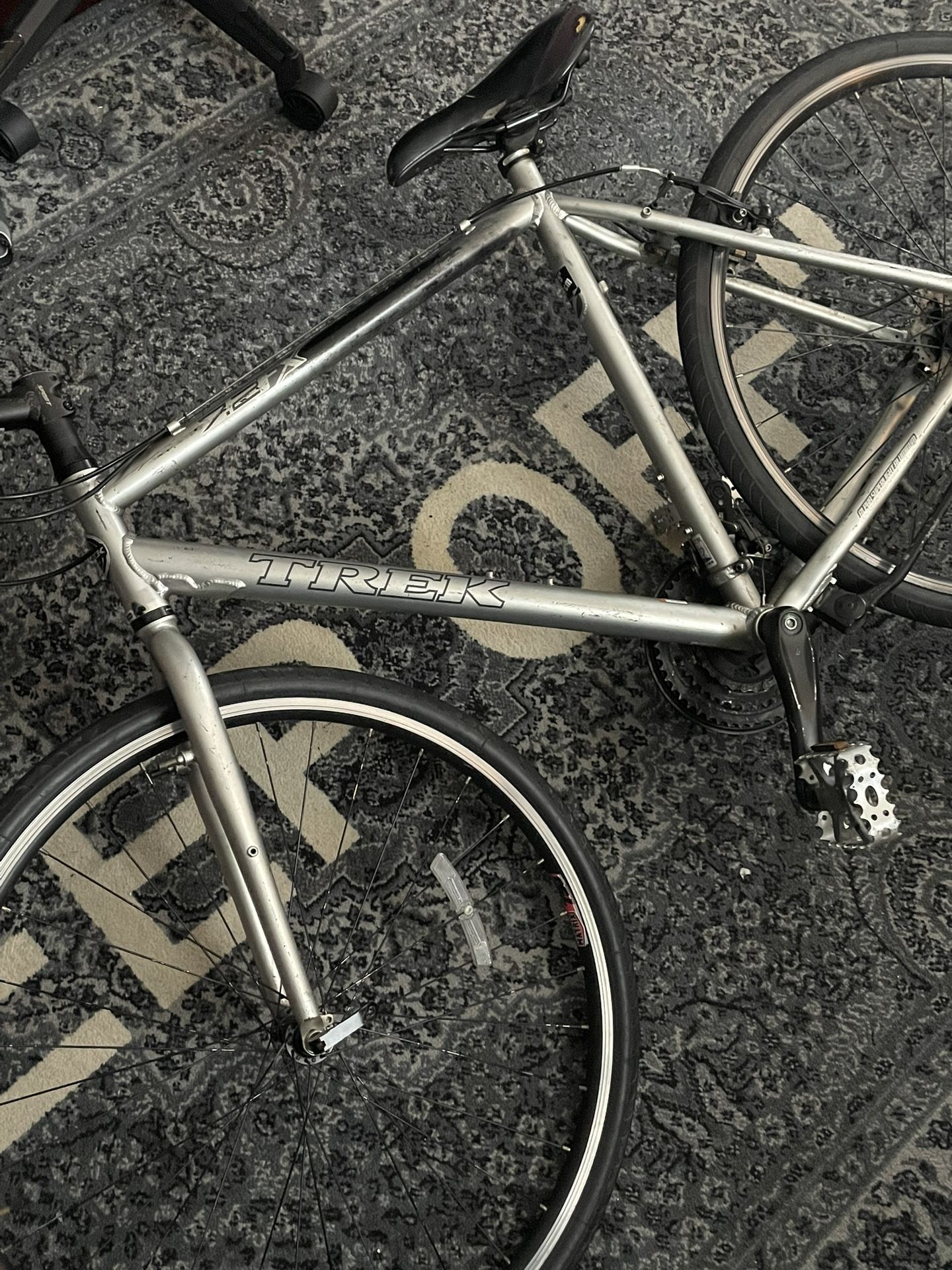 Trek FX 7.2 Hybrid Comfort Bike - photo 4