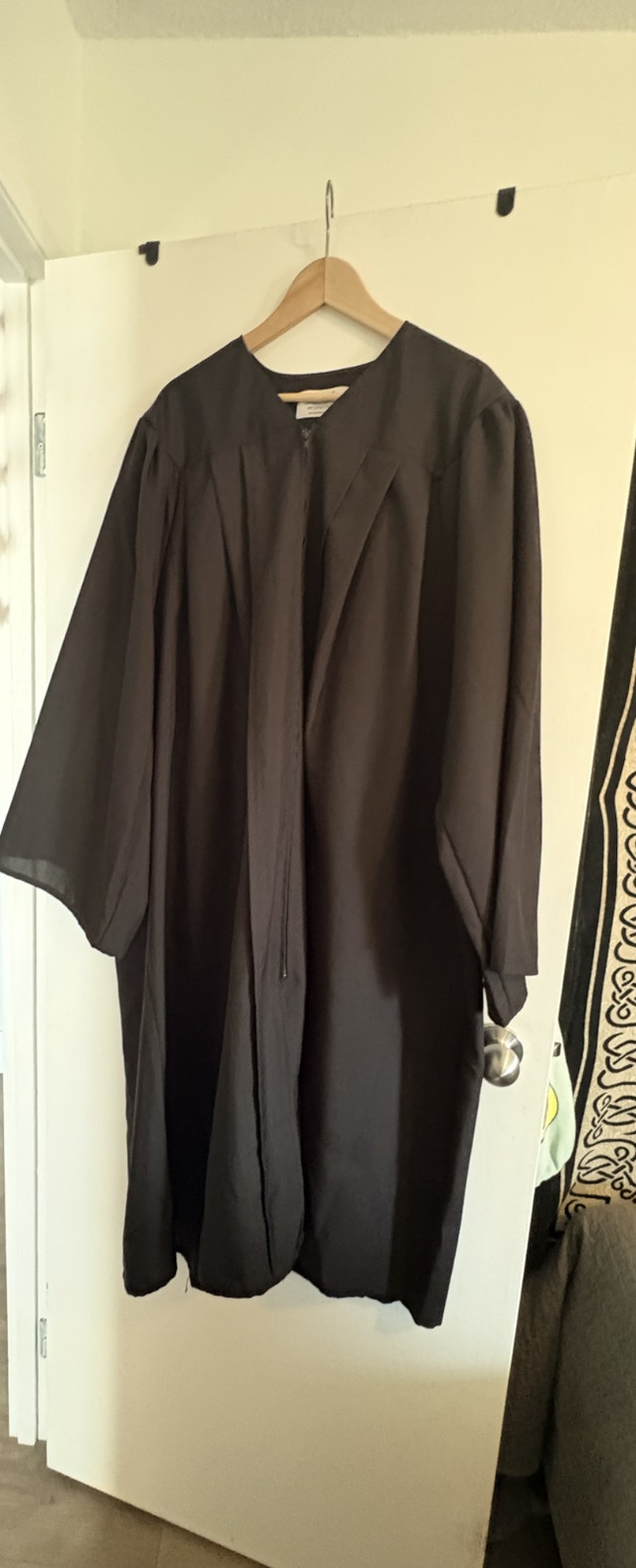 Graduate Pro Graduation Gown