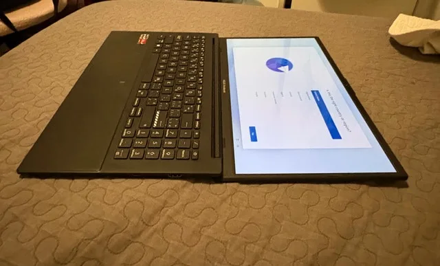 ASUS VivoBook 15" Laptop - Fresh Reset - photo 5