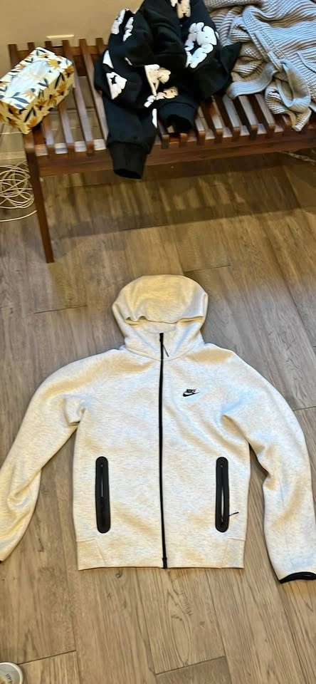 Nike Tech Fleece