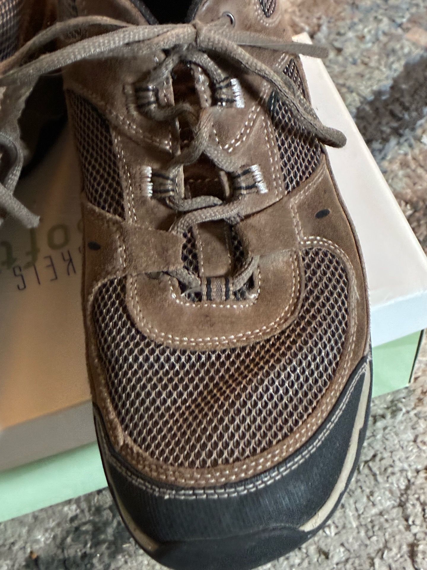 LL Bean Men's Hiking Sneakers - photo 2