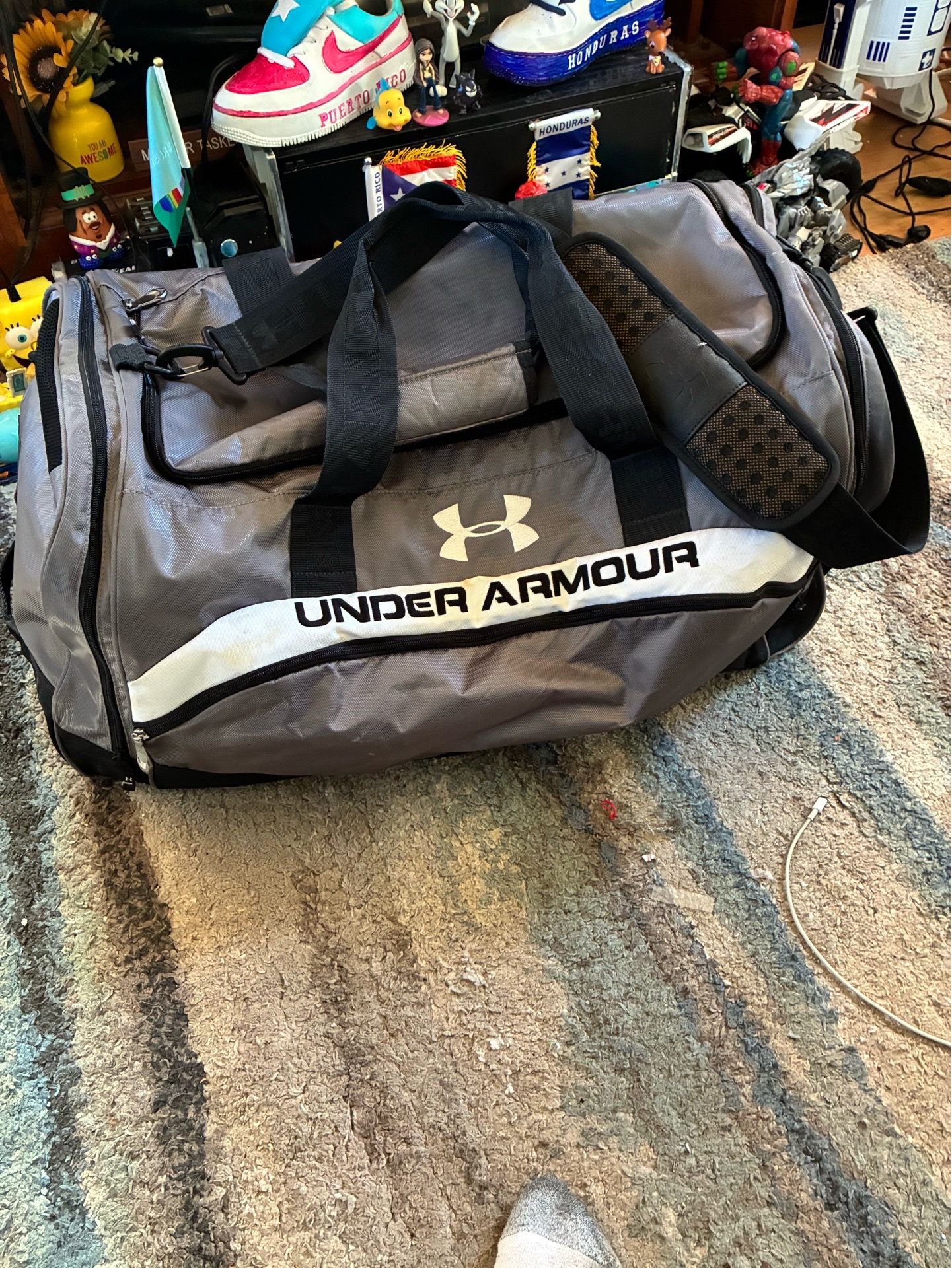 Under Armour duffel bag - photo 2