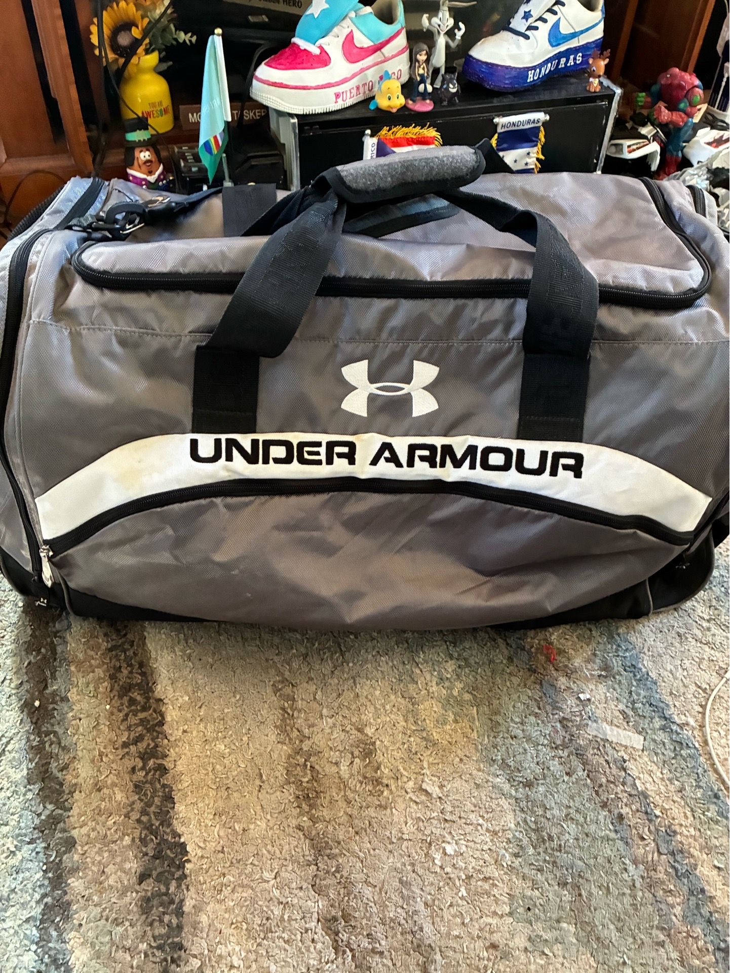 Under Armour duffel bag - photo 3
