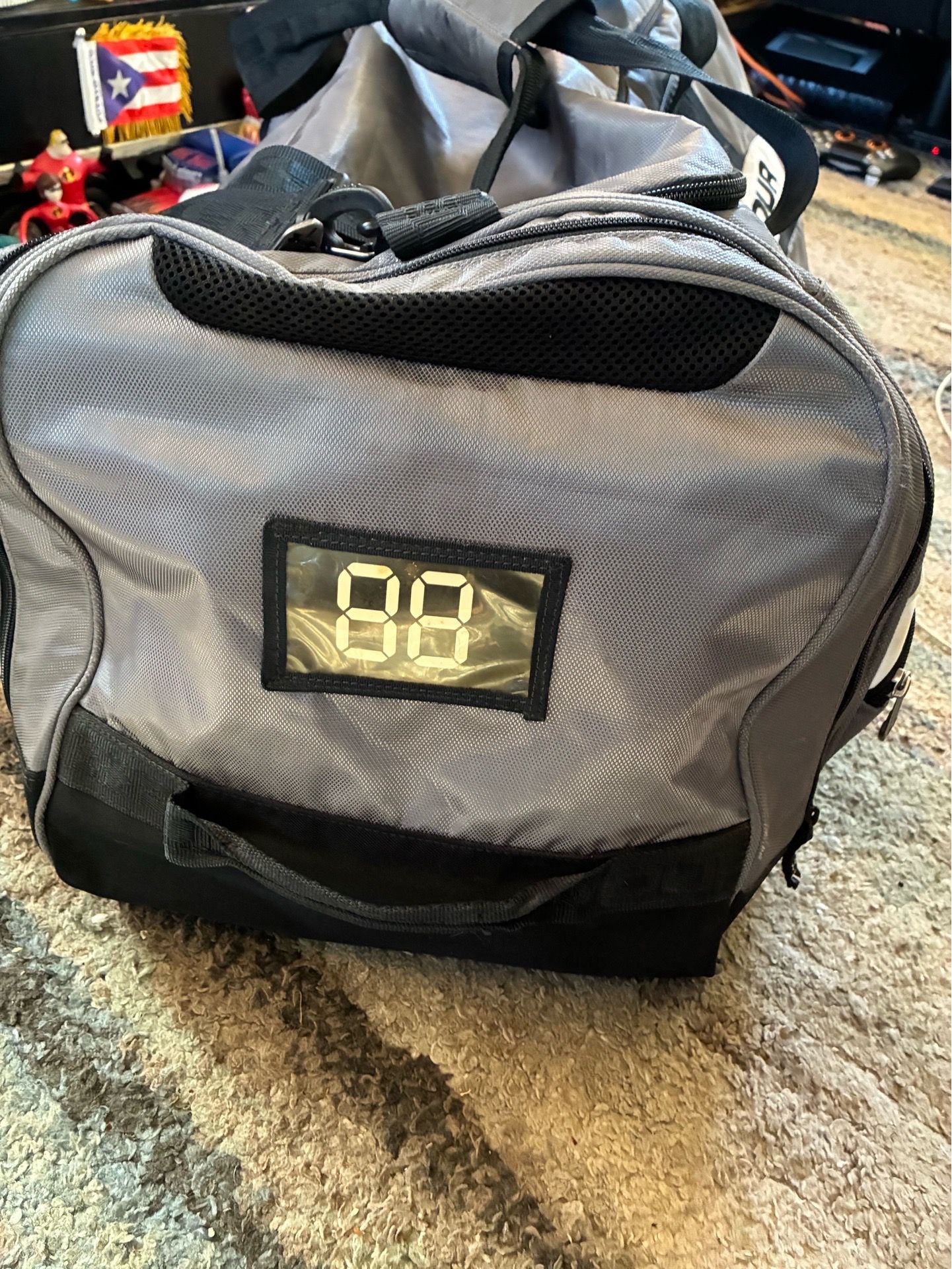 Under Armour duffel bag - photo 5