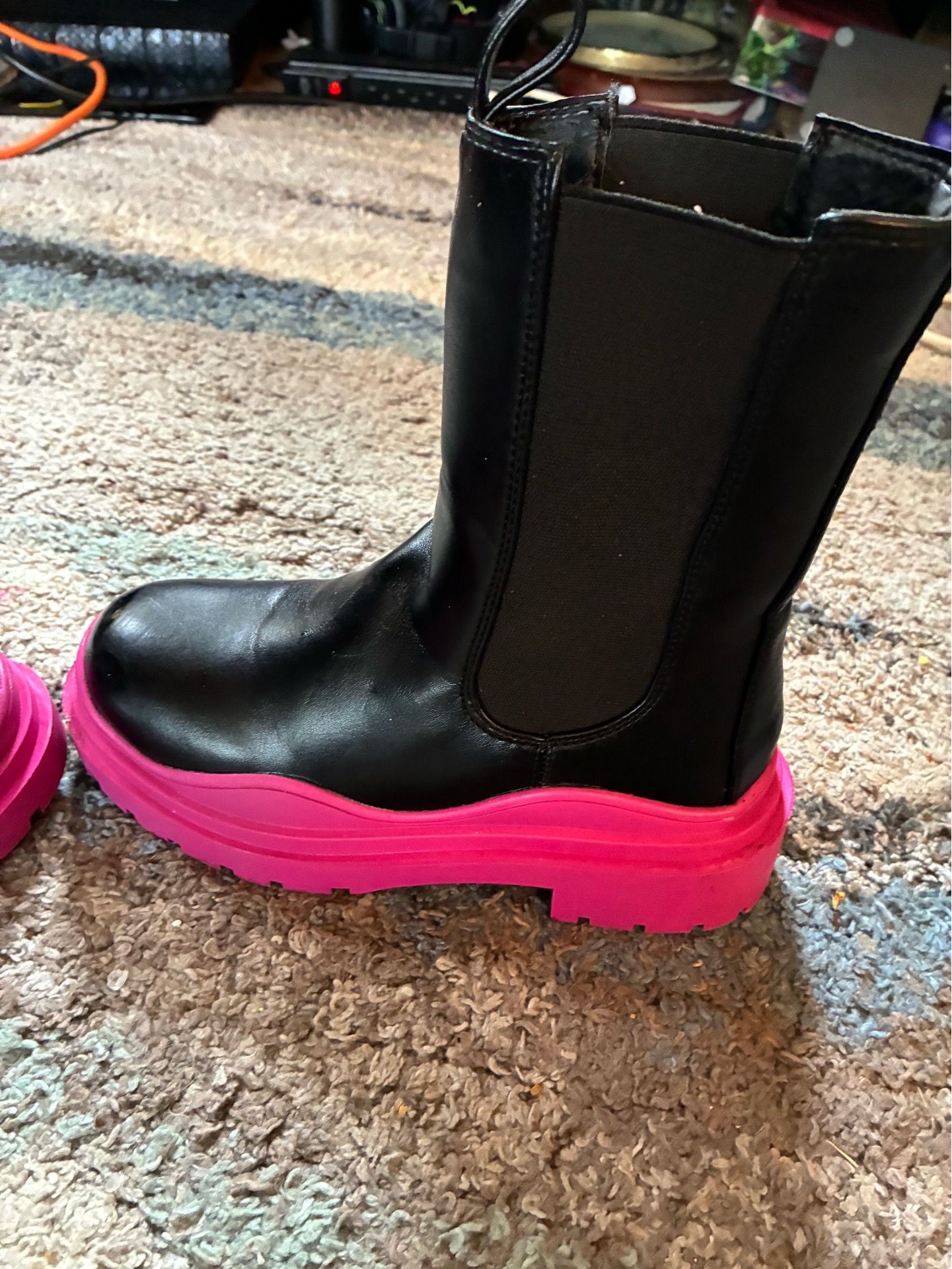 Womens flatfoam Chelsea boots - photo 3