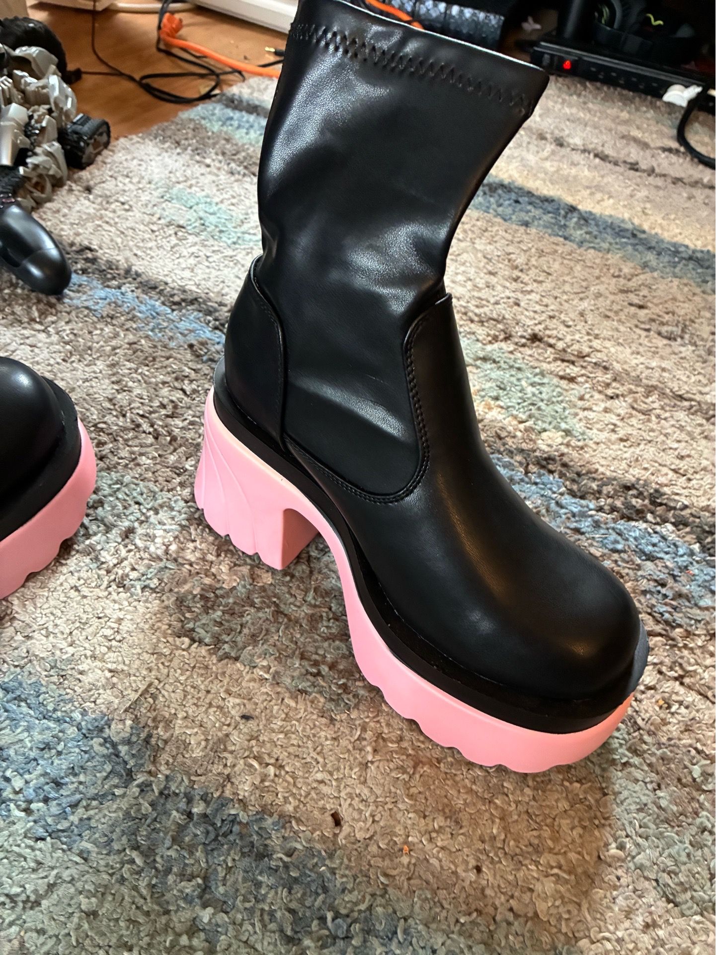 Women Platform Boots - photo 2