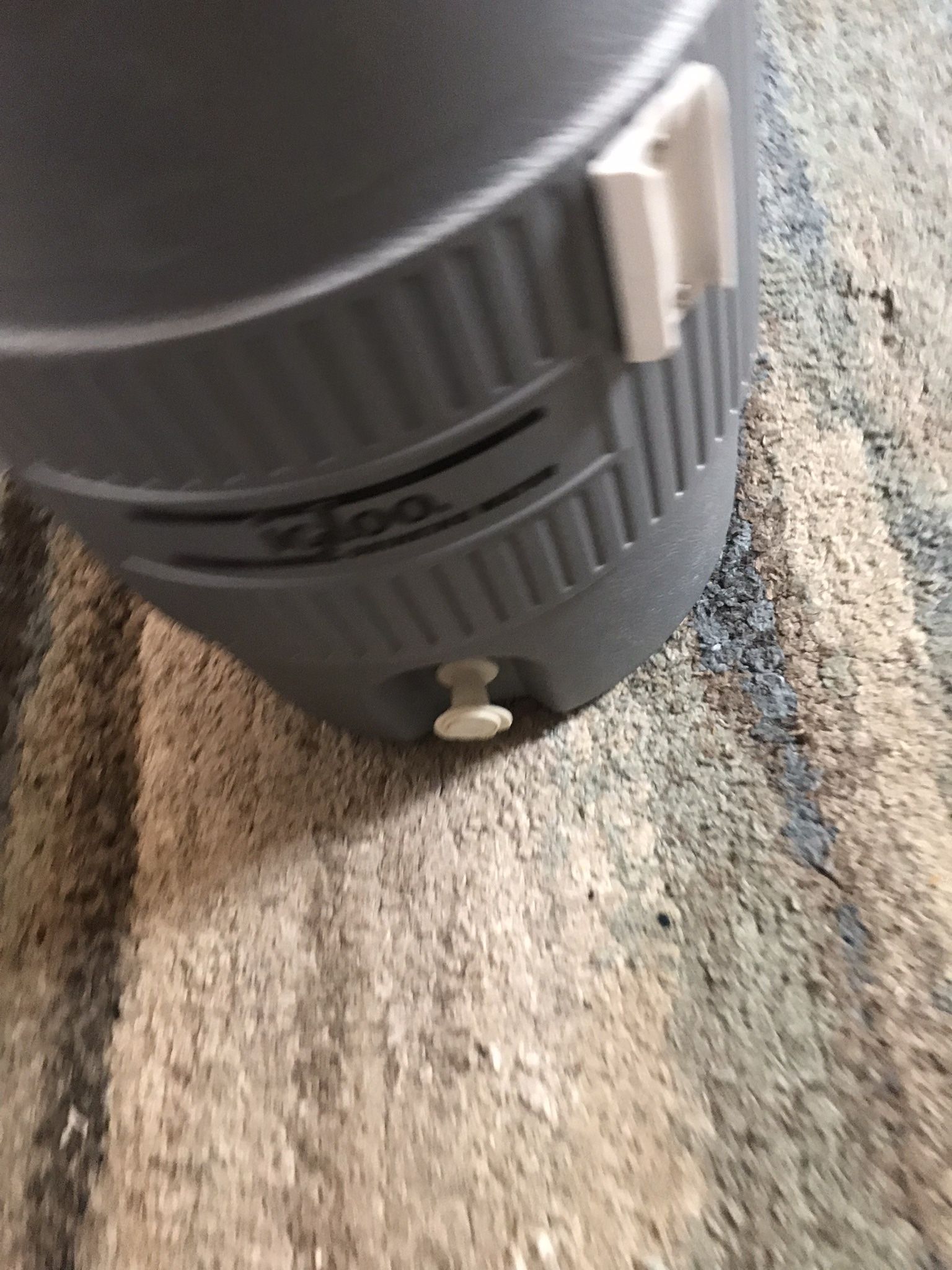Igloo 5 Gallon Beverage Cooler - photo 5