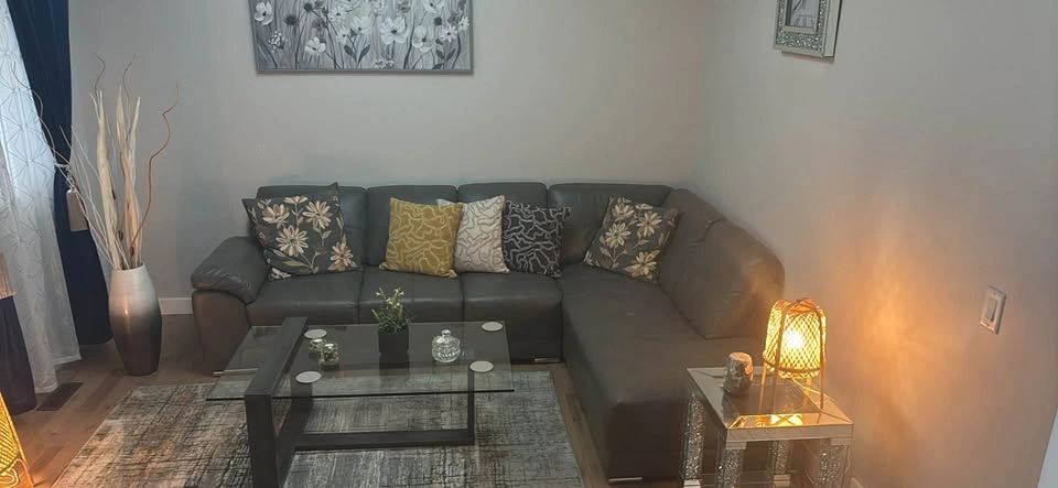 Genuine Leather L-Shaped Couch - photo 2