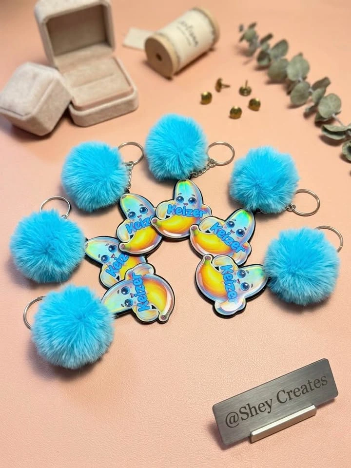 Personalized Shape Name Keychain - photo 3