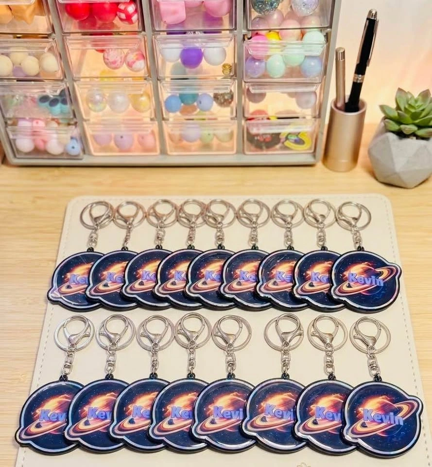 Personalized Shape Name Keychain - photo 4
