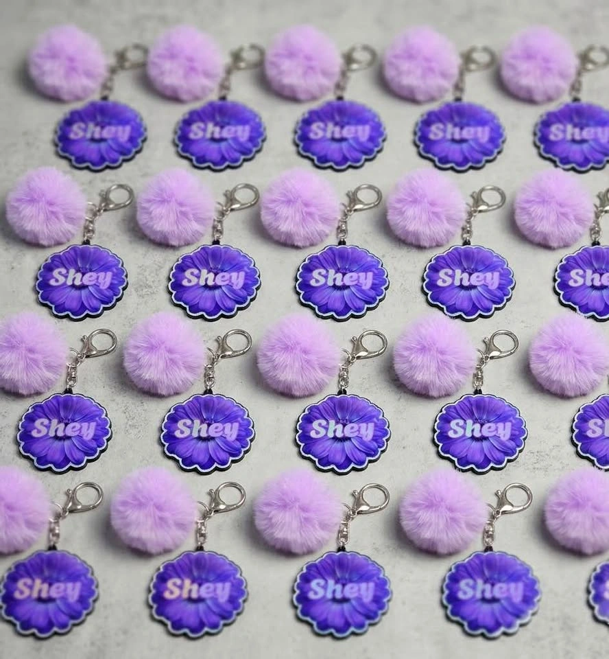Personalized Shape Name Keychain - photo 5