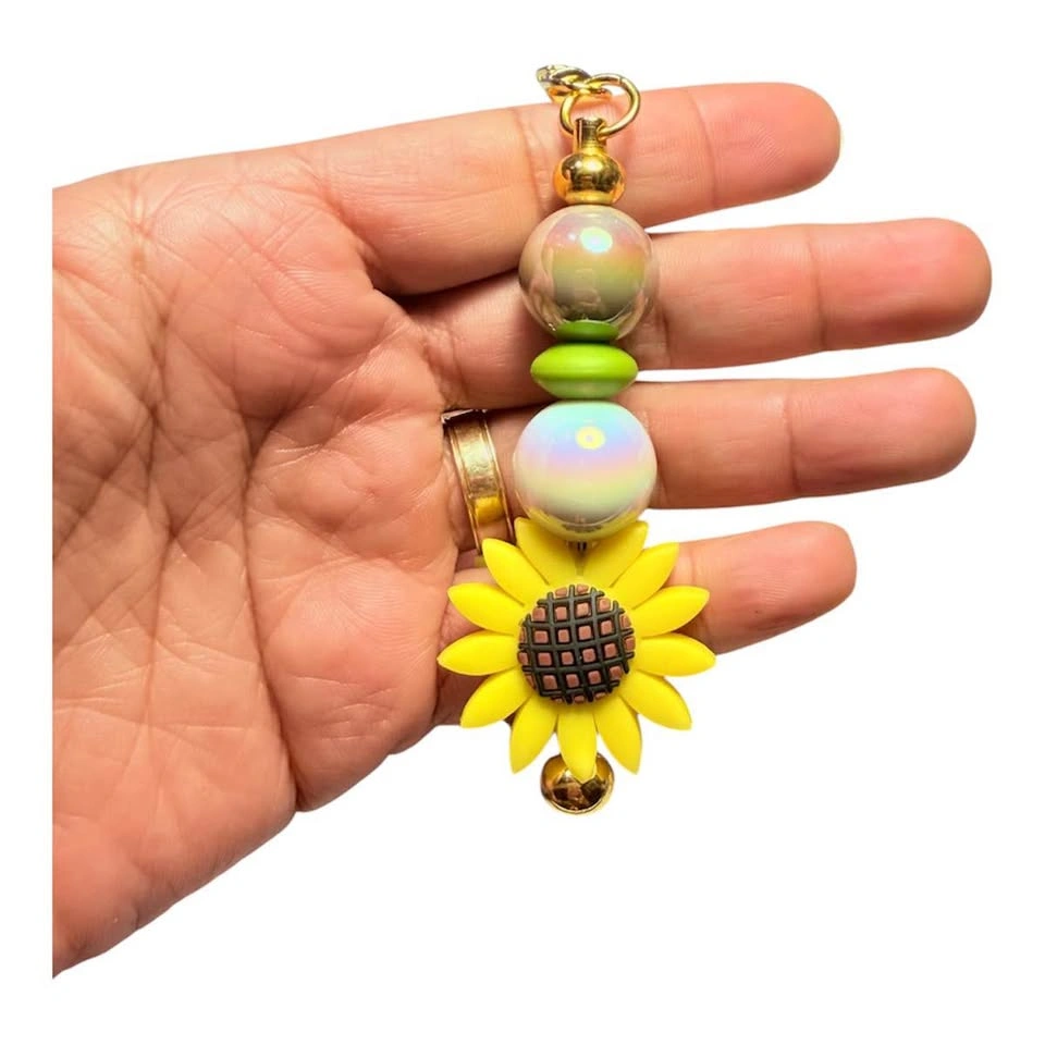 Sunflower Beaded Keychain - photo 3