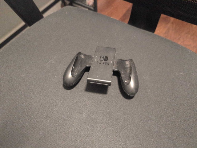 Nintendo Switch - Used - photo 3