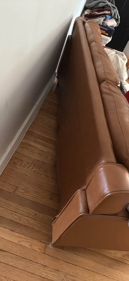 Vegan leather brown couch - photo 4