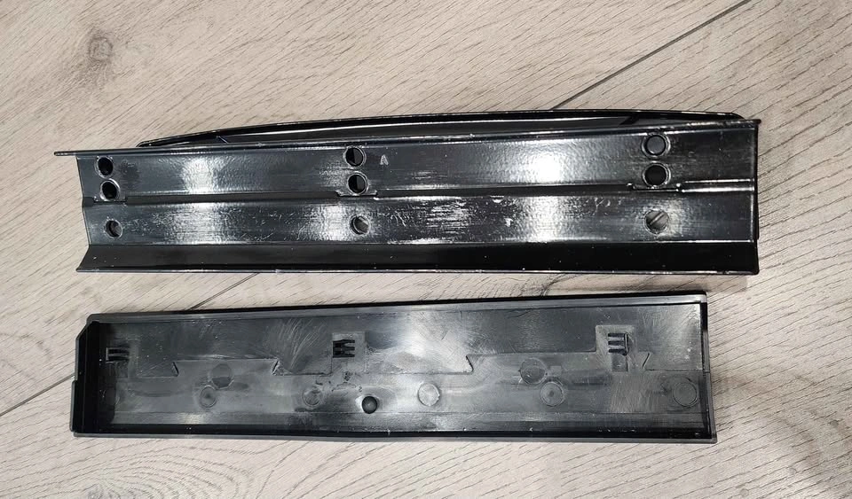 3-Hole Paper Punch (Heavy Duty) - photo 3