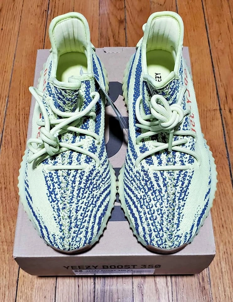 Yeezy Boost 350 V2 Semi Frozen Yellow Men's Size 8