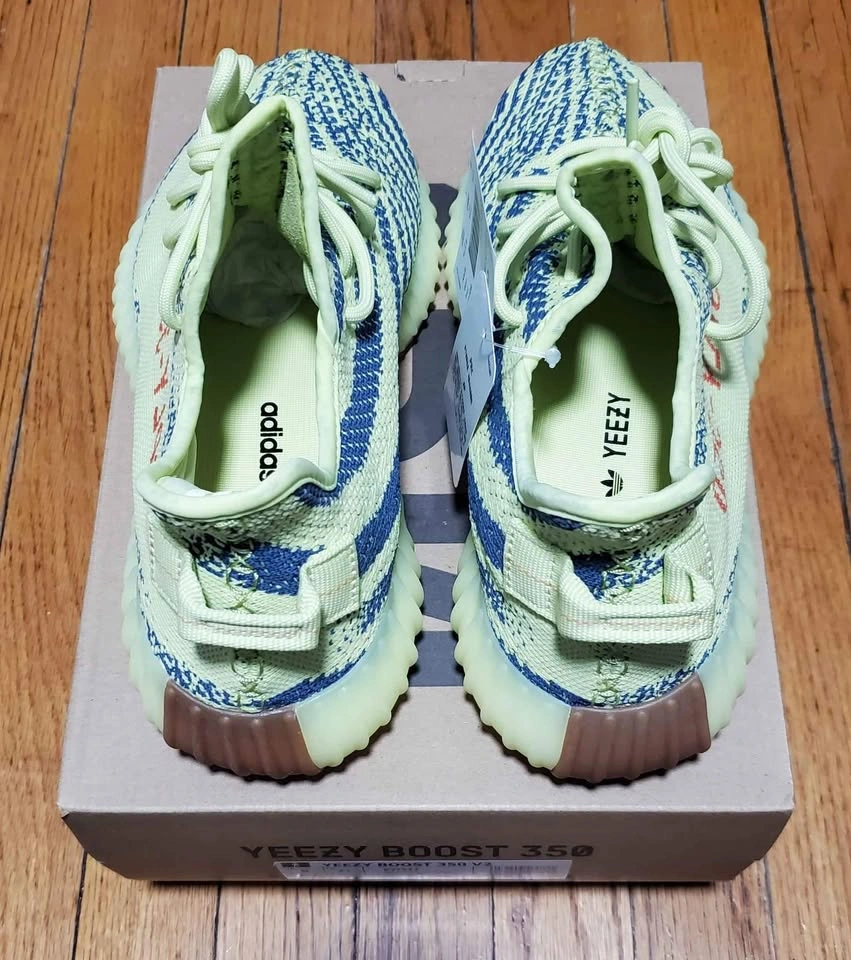 Yeezy Boost 350 V2 Semi Frozen Yellow Men's Size 8 - photo 3