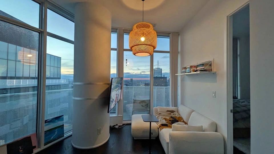 1 Bed 1 Bath Apartment