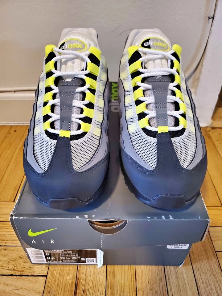 Nike Air Max 95 OG Neon Yellow Men's Size 8