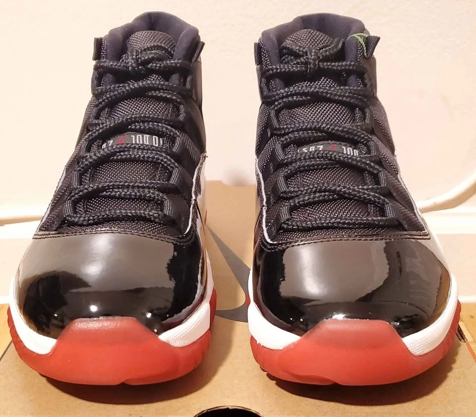 Air Jordan 11 Retro 'Bred' Size 7.5 Men - photo 2