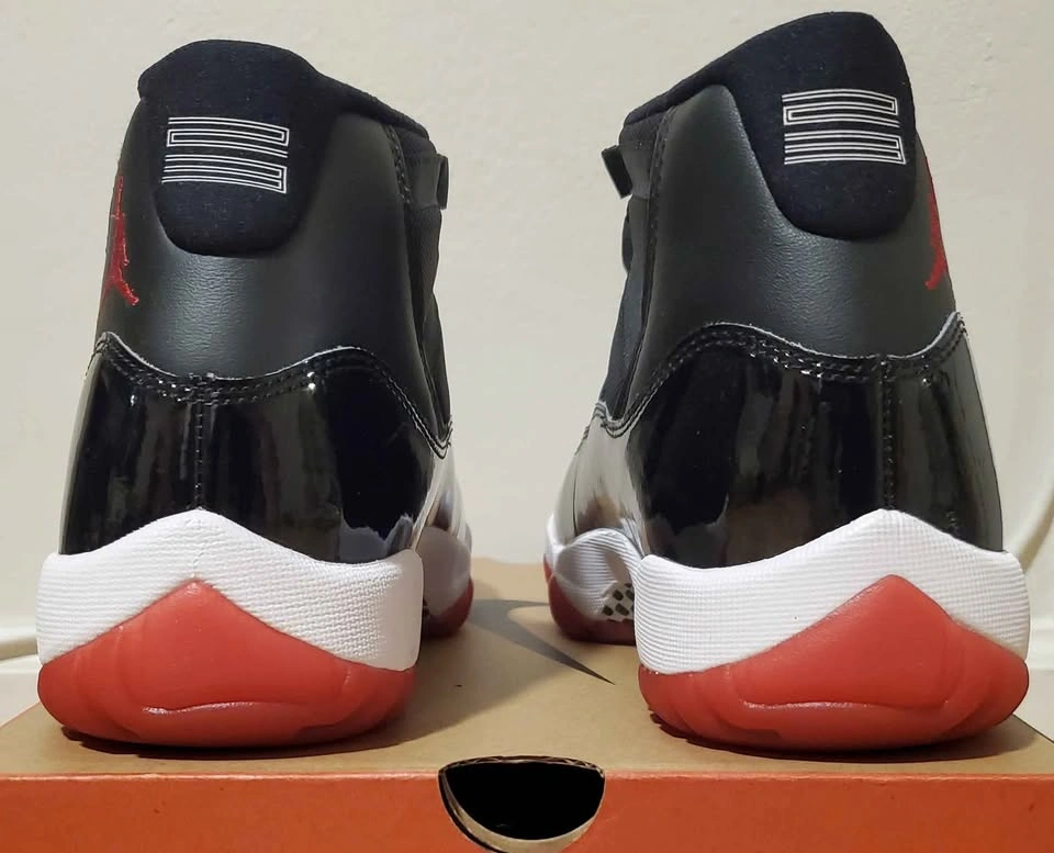 Air Jordan 11 Retro 'Bred' Size 7.5 Men - photo 3