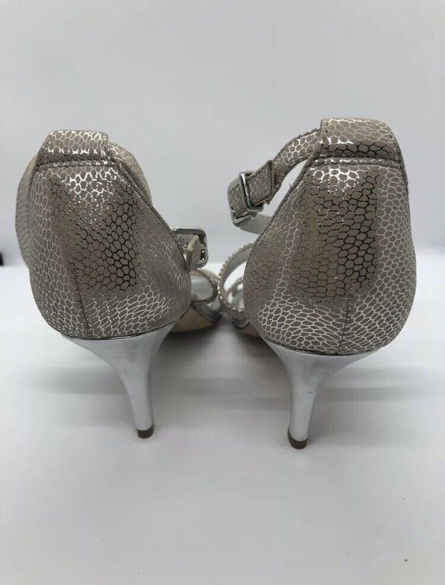 Antonio Melani Women's heels Size 8 - photo 3