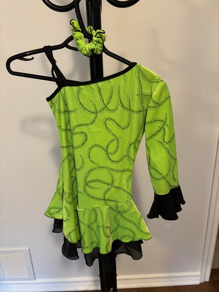 Figure skating dress - 12-14 - photo 2