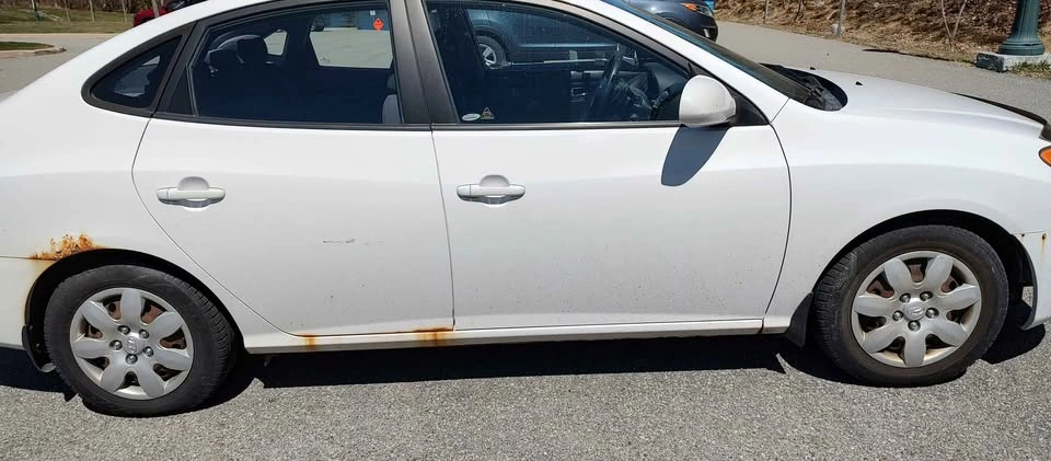 2010 Hyundai Elantra - photo 5