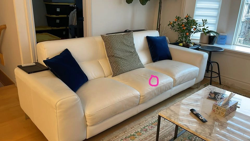 Beautiful high grain leather couch - photo 2