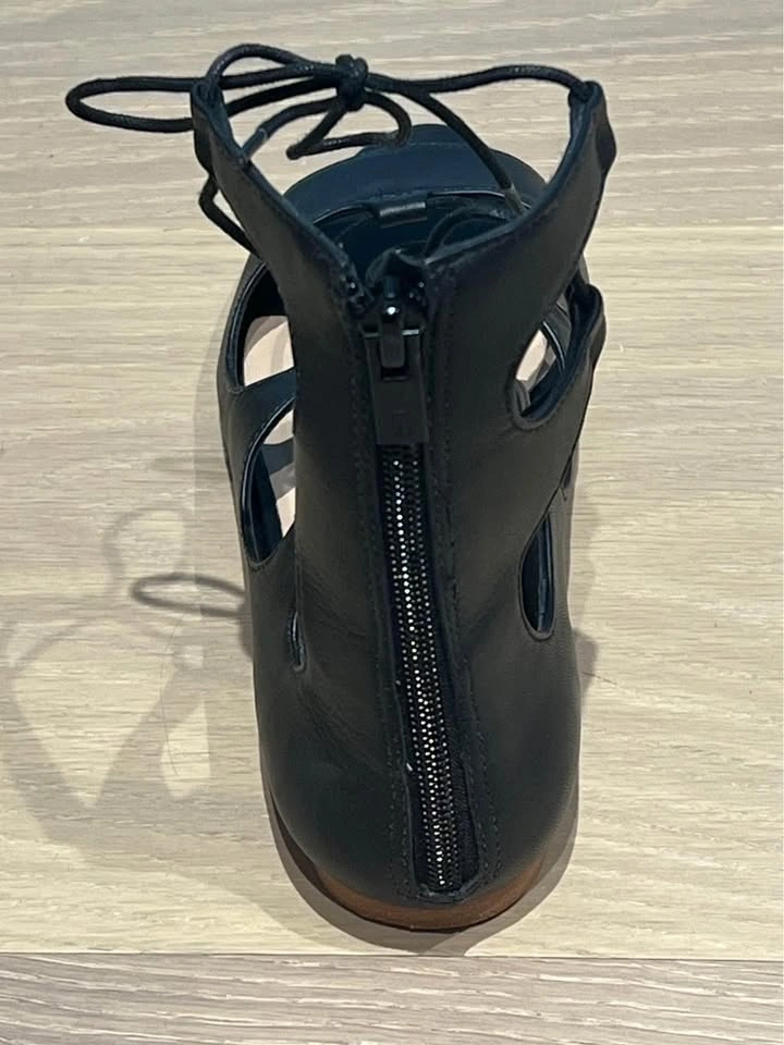 Loeffer Randall Dani Leather Gladiator Sandals Size 8 - photo 2