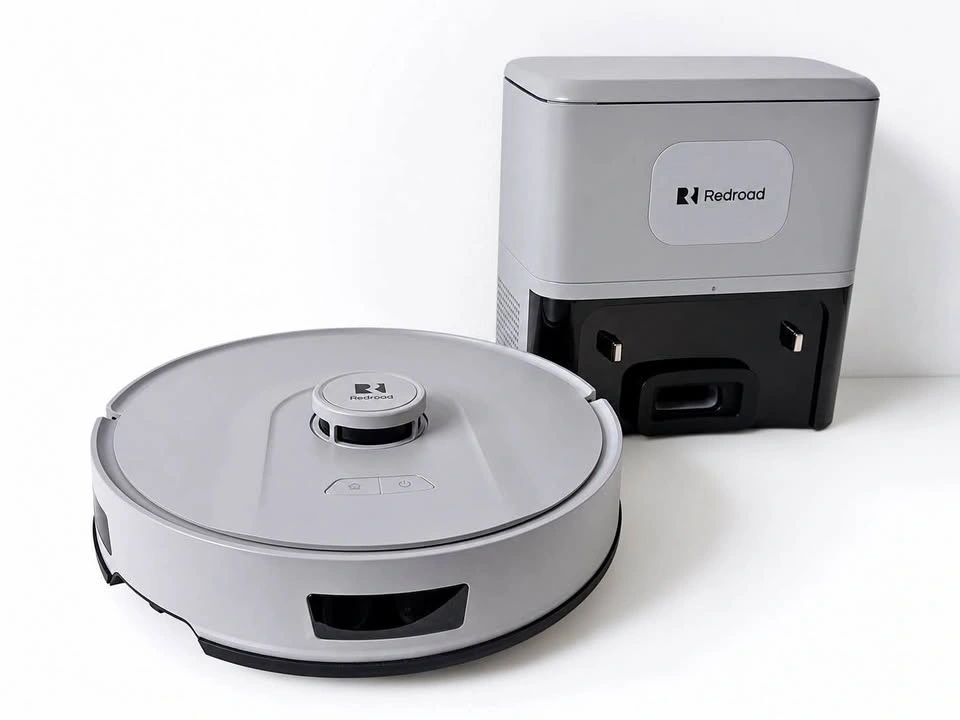 Redroad R11 Robot Vacuum w/ Self-Empty Dock - Like New (Open Box