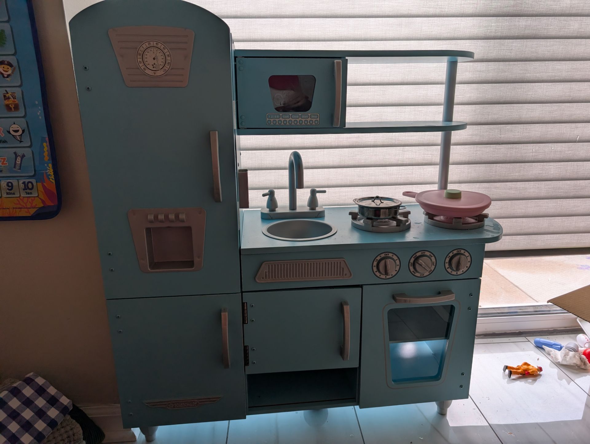 KidKraft Vintage Wooden Play Kitchen