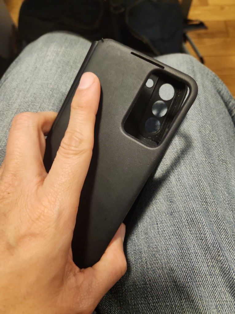 Samsung S22+ Carrier Unlocked w Smart View Case