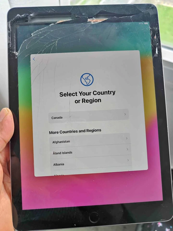iPad 6th Gen