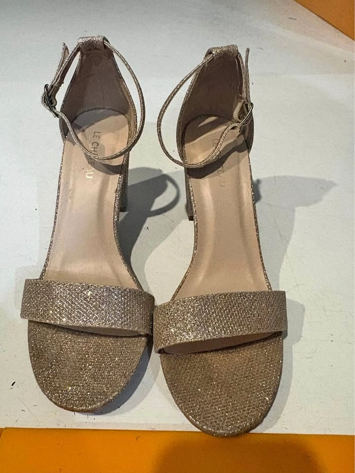 Le Chateau Heels