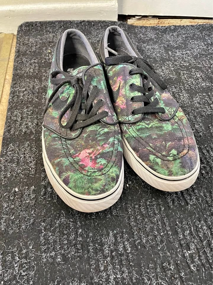 Nike Sb Shoes 8 US
