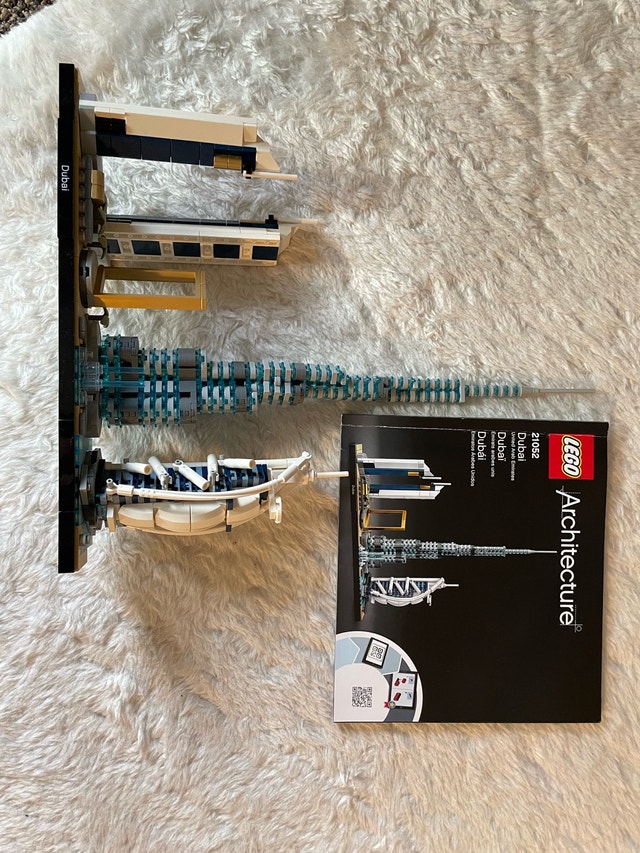 LEGO Architecture Skyline - Dubai