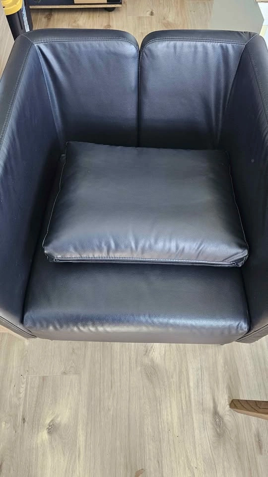 Ikea Ekero Chairs for sale - photo 3