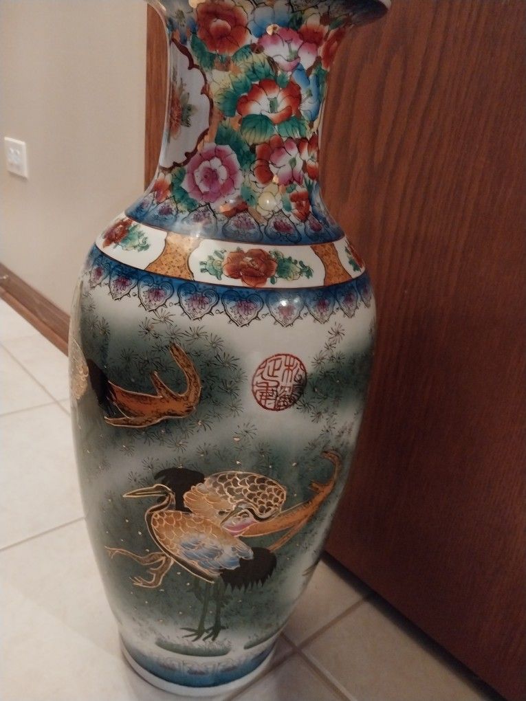 24" Satsuma Style Chinese Floor Vase - photo 4