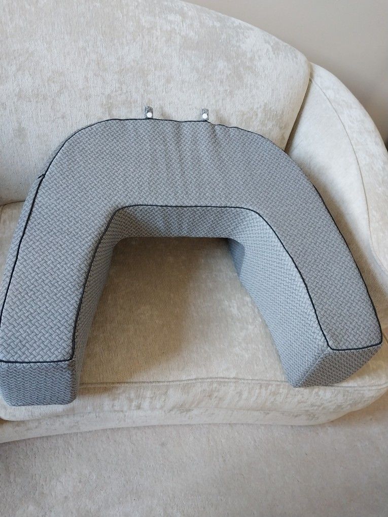 AskDesk Lap Pillow for Remote Work or Bed Rest