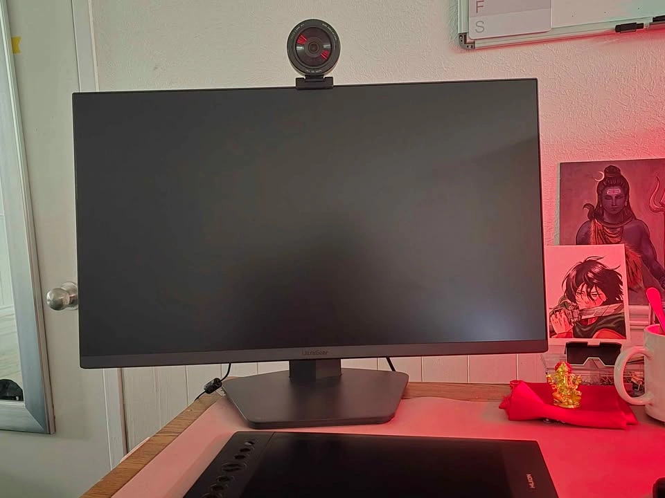 LG UltraGear 27" QHD Gaming Monitor (200Hz, 1ms) - Like New in B - photo 3
