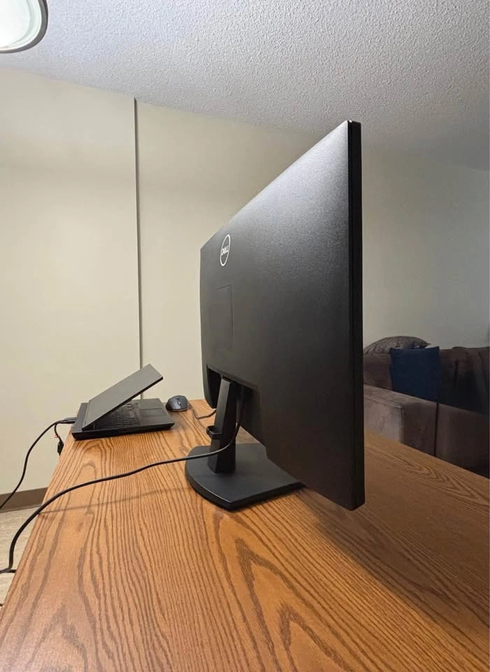 Dell 32 inch 4K Monitor (SE3223Q) - photo 5