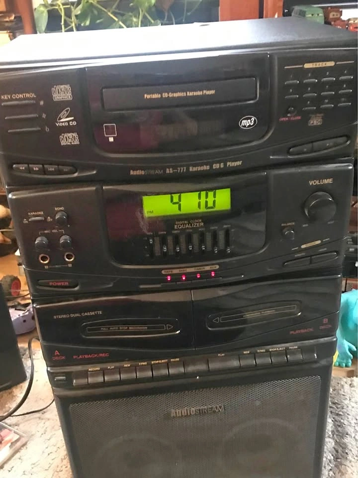 Karaoke machine