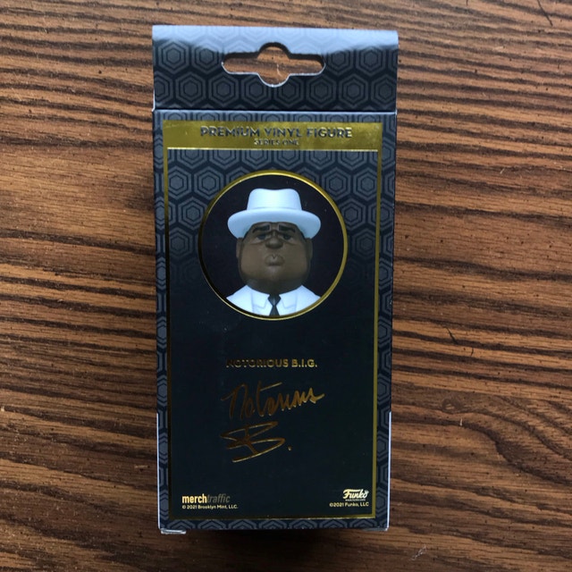 Funko Gold Notorious B.I.G. Vinyl Figure (2022) - photo 2